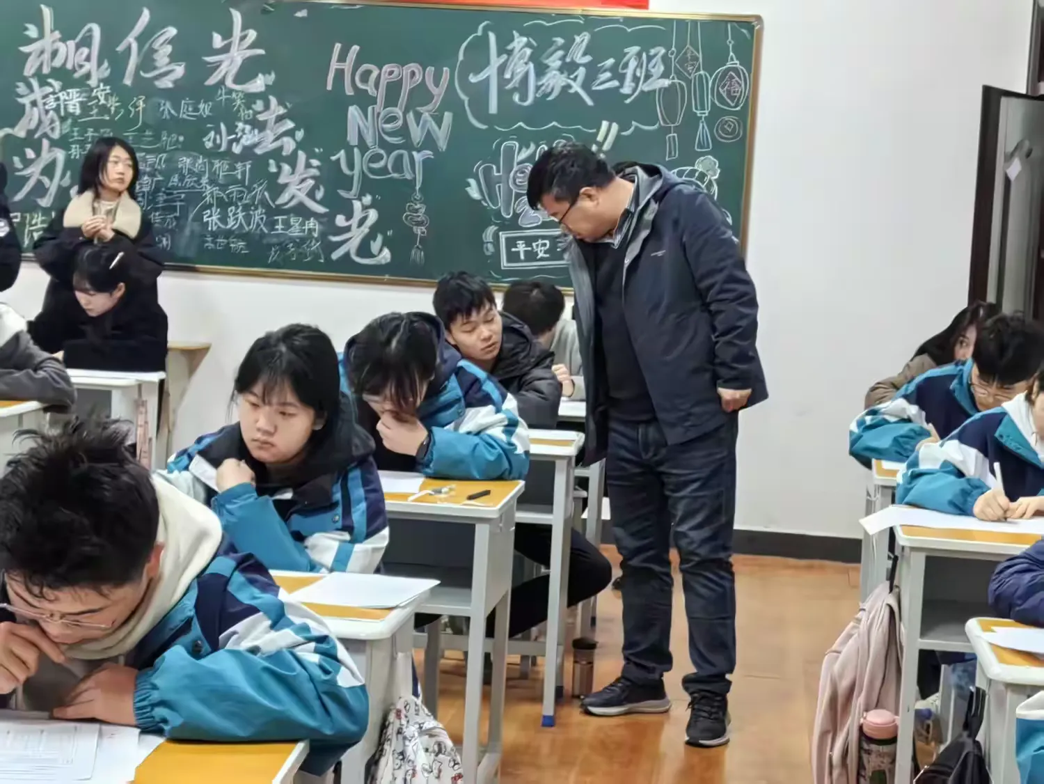 西安中考补习学校怎么选?2027届初三冲刺与中考复读官方解答7个高频问题|报名李主任13289211645
